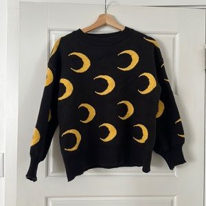 Moon sweater 🌙
